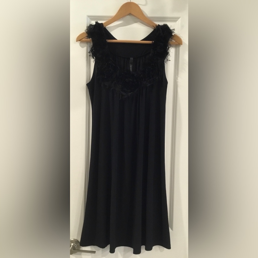 Nic & Dom Frayed Rose Collar Dress